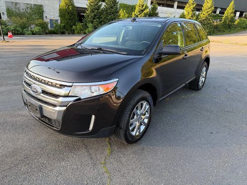 Used 2014 Ford Edge SEL w/ Driver Entry Package AWD/4WD image 4