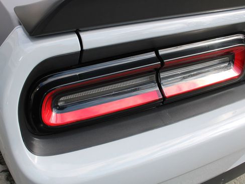 Used 2022 Dodge Challenger R/T Scat Pack image 33