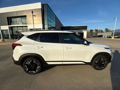 New 2025 Kia Seltos SX AWD/4WD image 11