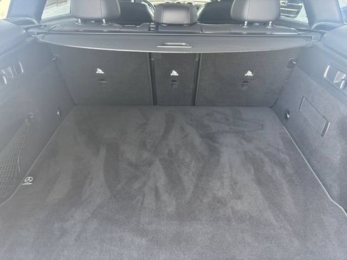 Used 2024 Mercedes-Benz GLC 300 image 31