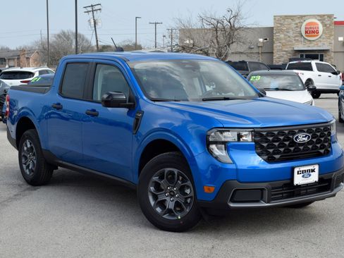 New 2026 Ford Maverick XLT w/ XLT Luxury Package image 3