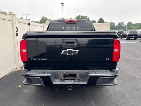 Used 2016 Chevrolet Colorado LT w/ Midnight Edition AWD/4WD image 4