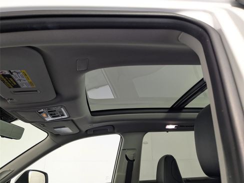 Used 2024 Toyota Grand Highlander Platinum image 13