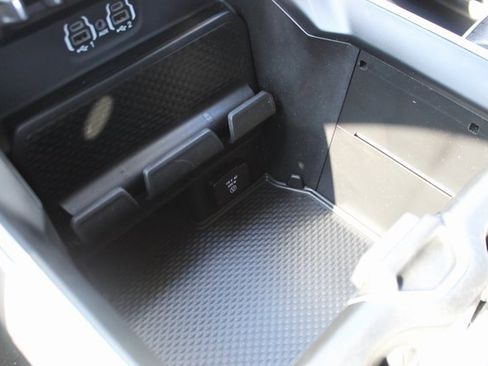 Used 2022 RAM 1500 Laramie image 31