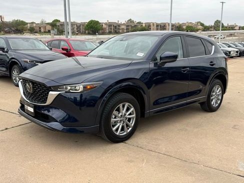 Used 2025 MAZDA CX-5 AWD 2.5 S w/ Preferred Package image 3