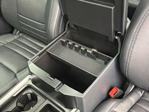 Used 2026 Ford F450 Platinum w/ FX4 Off-Road Package image 28