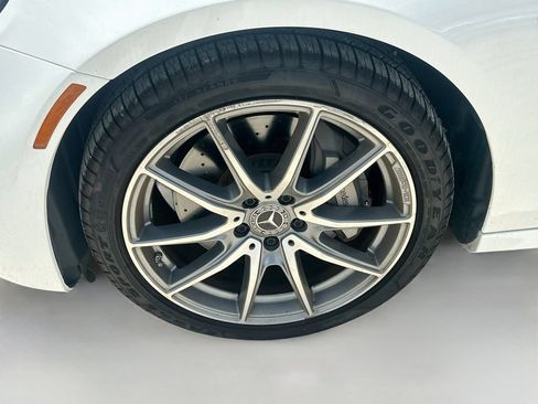 Used 2022 Mercedes-Benz E 350 Sedan image 32