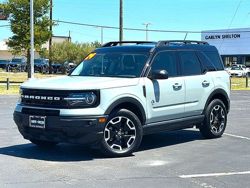 Used 2024 Ford Bronco Sport Outer Banks AWD/4WD image 2