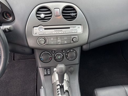Used 2006 Mitsubishi Eclipse GT FWD image 17