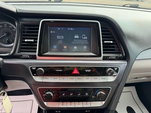Used 2018 Hyundai Sonata SE image 4