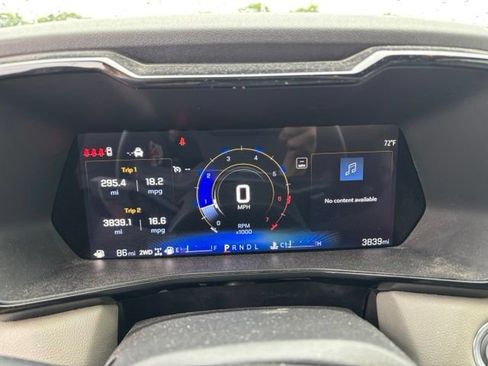 Certified 2026 Chevrolet Colorado ZR2 w/ Technology Package AWD/4WD image 9
