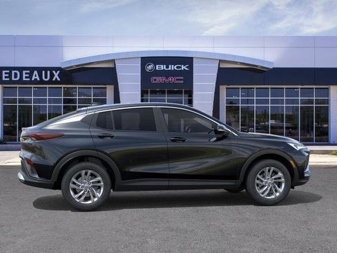 New 2026 Buick Envista Preferred FWD image 29