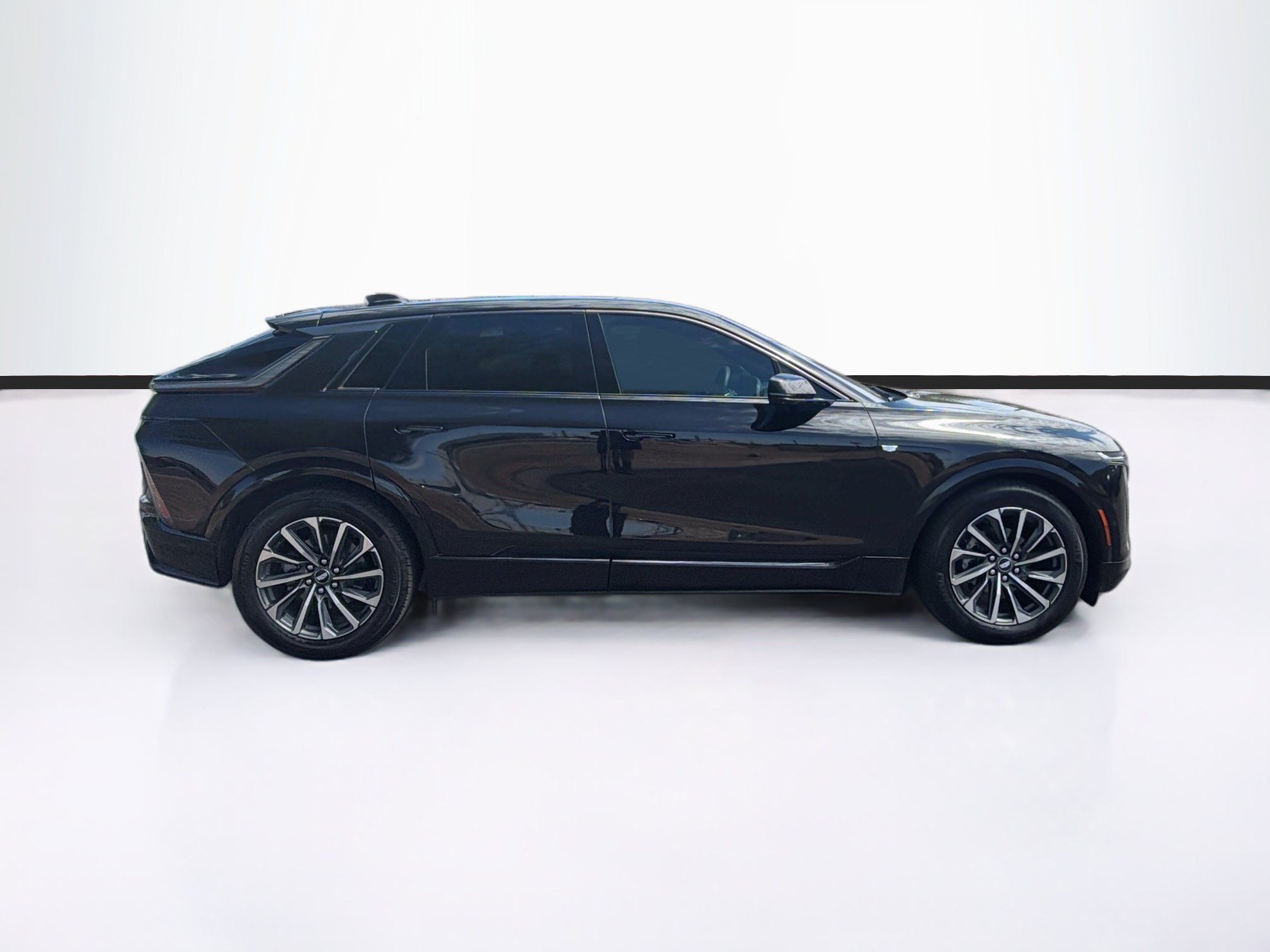 Certified 2024 Cadillac Lyriq Sport RWD image 4