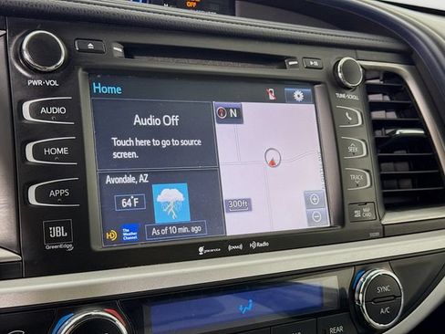Used 2019 Toyota Highlander Limited FWD image 15