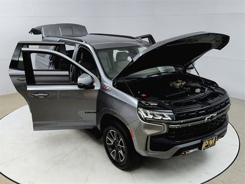 Used 2022 Chevrolet Tahoe Z71 w/ Z71 Off-Road Package image 21