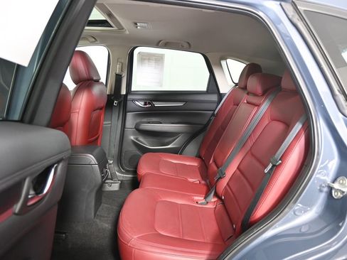 Used 2023 MAZDA CX-5 Carbon Edition image 17