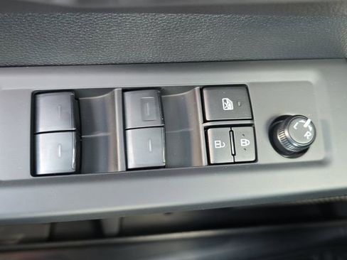 New 2026 Toyota Tundra SR5 image 28