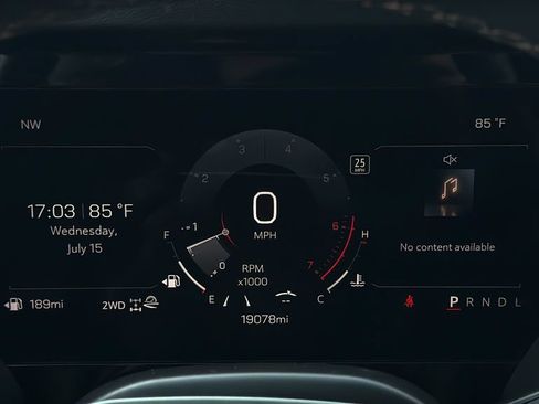 Used 2025 GMC Yukon XL AT4 w/ AT4 Premium Package AWD/4WD image 27