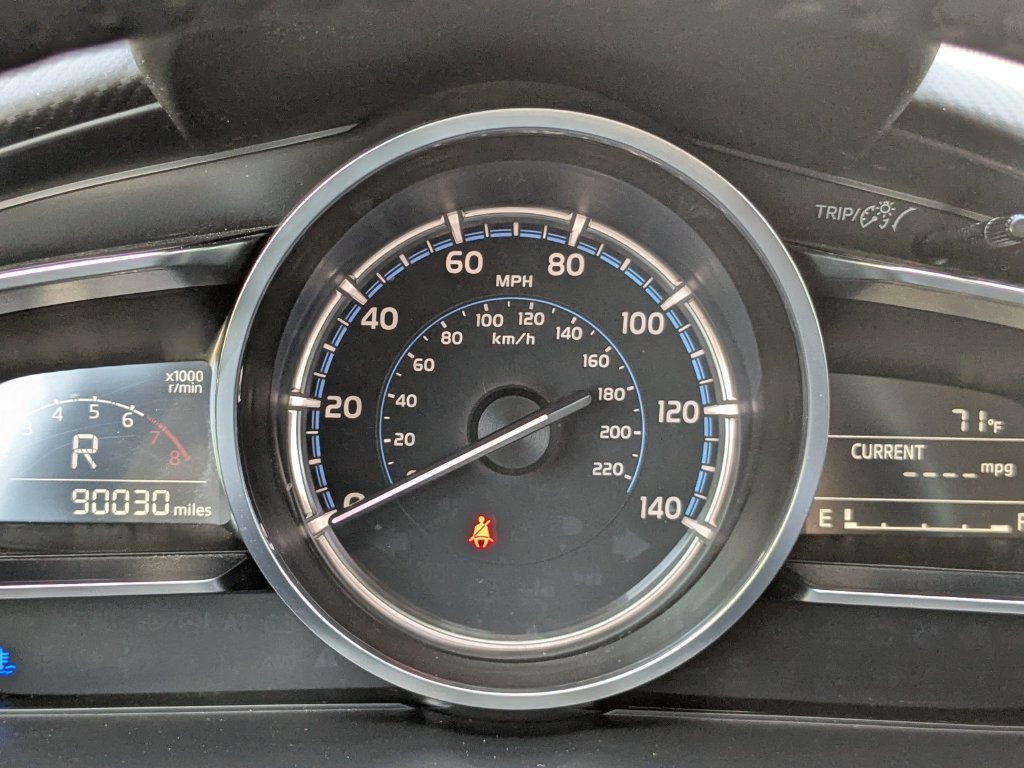 Used 2020 Toyota Yaris XLE FWD image 25