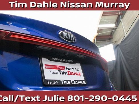 Used 2020 Kia Forte LXS FWD image 14