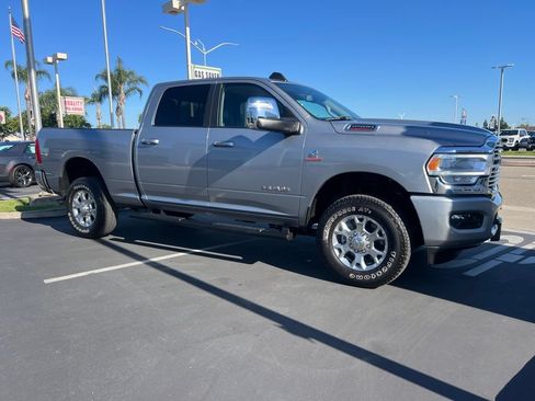 Used 2024 RAM 2500 Laramie AWD/4WD image 10
