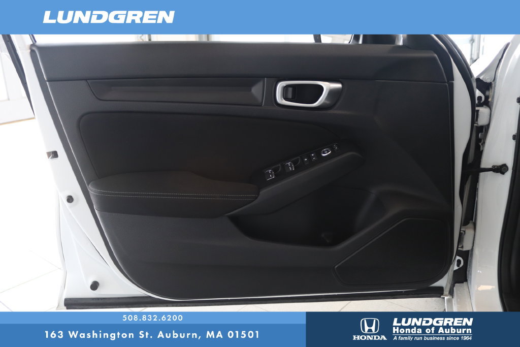 Used 2023 Honda Civic LX image 9