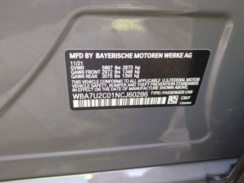 Used 2022 BMW 750i xDrive w/ Executive Package image 32