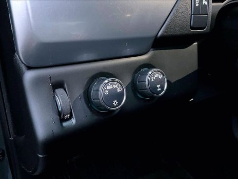 Used 2020 Chevrolet Tahoe LS image 31