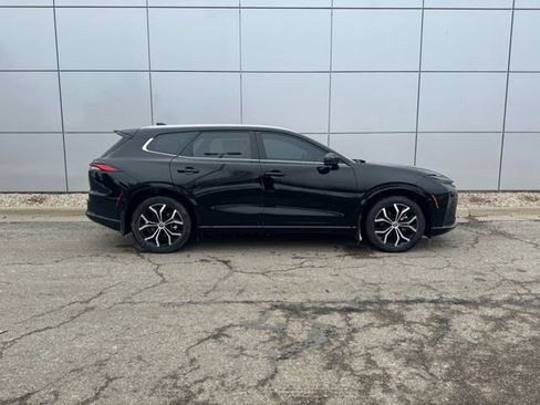 Used 2025 Toyota Crown Signia image 35