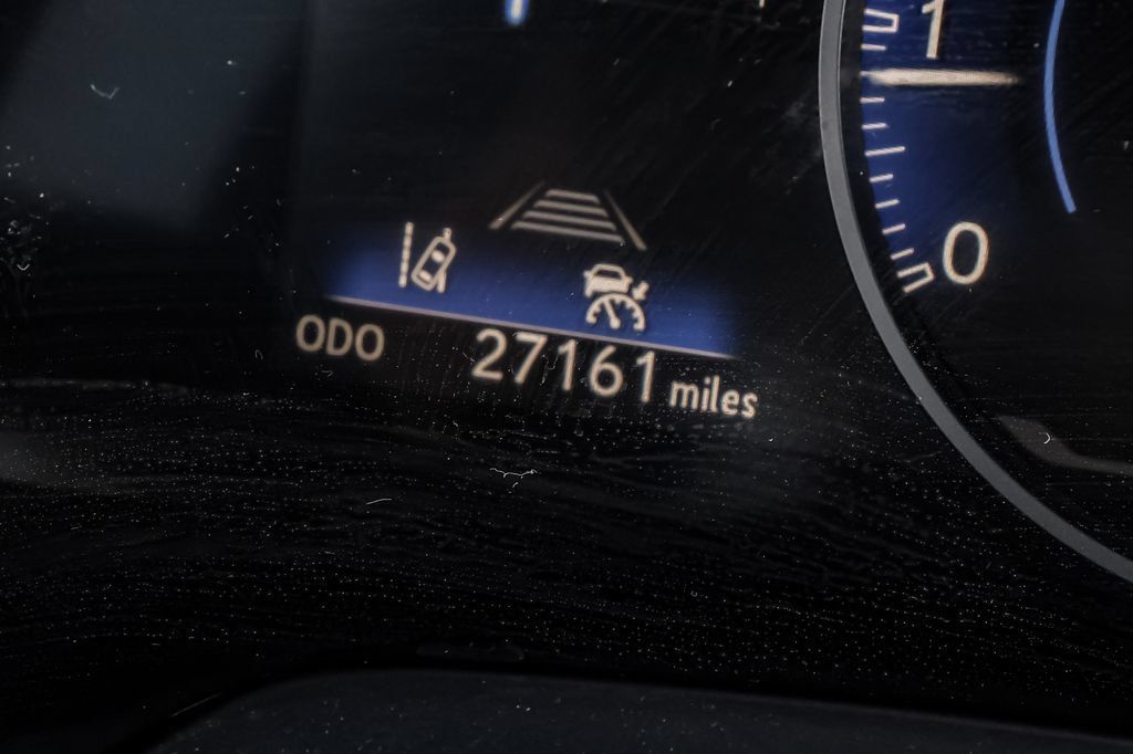 Used 2024 Lexus RX 350 Premium w/ Accessory Package (Z1) AWD/4WD image 3