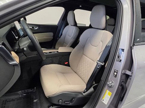 New 2026 Volvo XC60 B5 Plus w/ Protection Package Premier AWD/4WD image 7