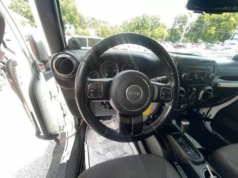Used 2014 Jeep Wrangler Unlimited Sport w/ Quick Order Package 24S AWD/4WD image 12