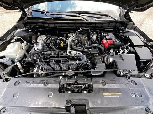 Used 2024 Nissan Altima 2.5 SR FWD image 31