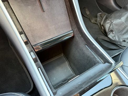 Used 2019 Tesla Model 3 RWD image 19