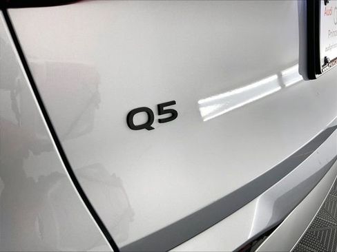 New 2025 Audi Q5 Premium Plus image 9