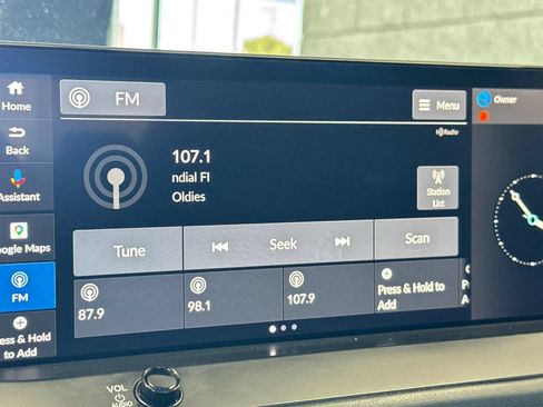 Used 2024 Honda Accord Touring image 17