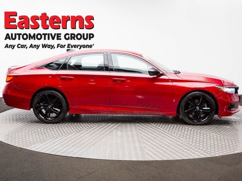 Used 2022 Honda Accord Sport image 4