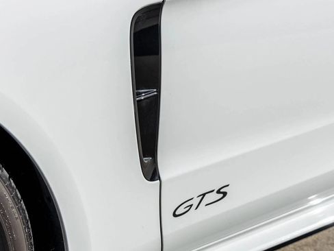 Used 2020 Porsche Panamera GTS image 64