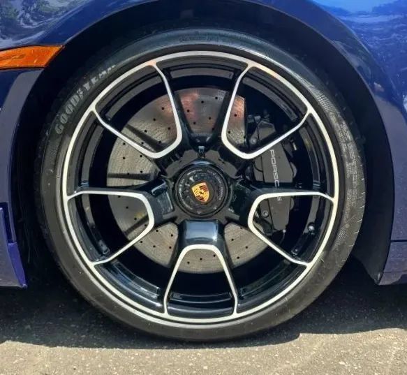 Used 2022 Porsche 911 Turbo S AWD/4WD image 52