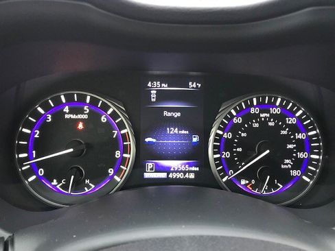 Used 2019 INFINITI Q60 3.0t Luxe w/ Essential Package image 14