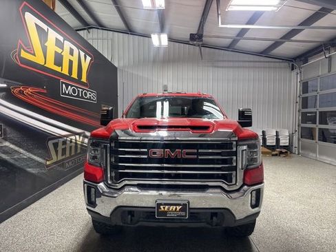 Used 2022 GMC Sierra 2500 SLT w/ SLT Premium Package AWD/4WD image 14