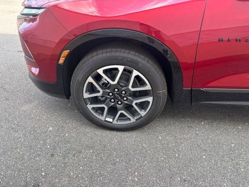 New 2025 Chevrolet Blazer RS w/ Enhanced Convenience Package image 5