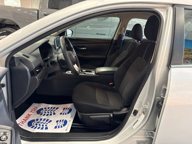 Used 2023 Nissan Sentra SV FWD image 22