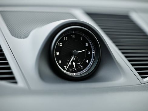 New 2026 Porsche Macan image 34