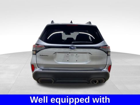 Certified 2025 Subaru Forester Limited AWD/4WD image 3
