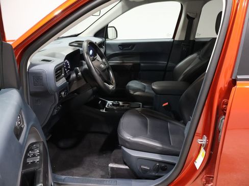 Used 2024 Ford Maverick Lariat w/ Black Appearance Package image 23