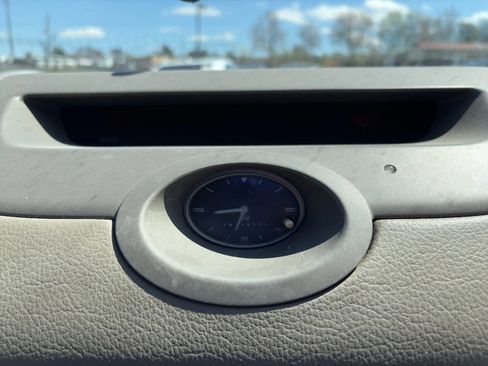 Used 2004 INFINITI G35 Coupe w/ Premium Pkg RWD image 18