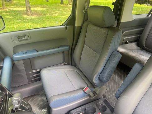 Used 2003 Honda Element EX image 41