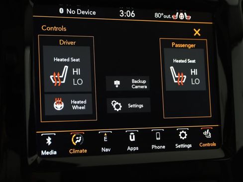 Used 2019 Jeep Cherokee Limited w/ Technology Group AWD/4WD image 8