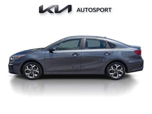 Used 2020 Kia Forte LXS FWD image 13